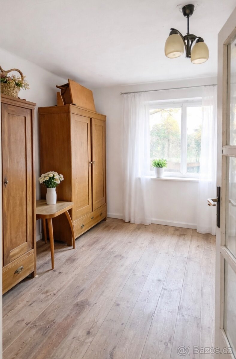 Starožitné skřině - 2