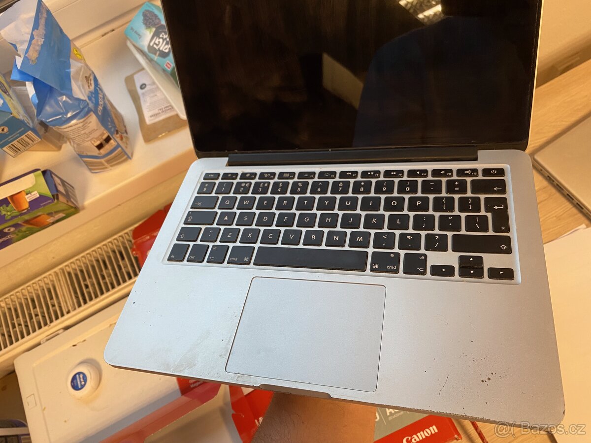Apple MacBook Pro 13" (Retina) (model A1502) - 2