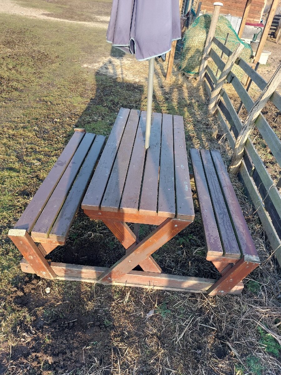 Zahradní lavice - 2