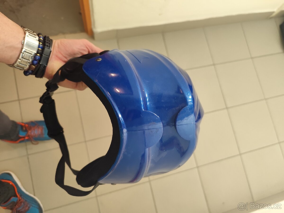 Lyžařská přilba - 2