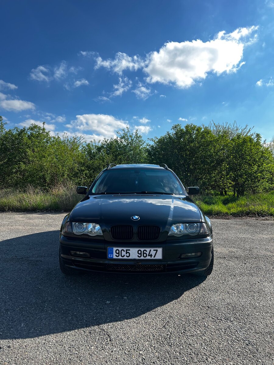 Bmw e46 330i - 2
