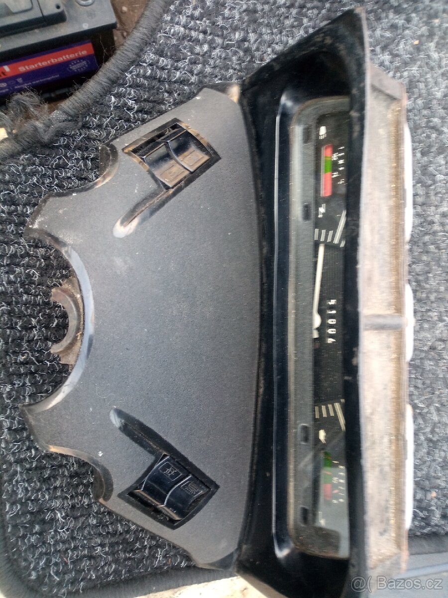 Tachometr škoda 100 1000 1203 - 2