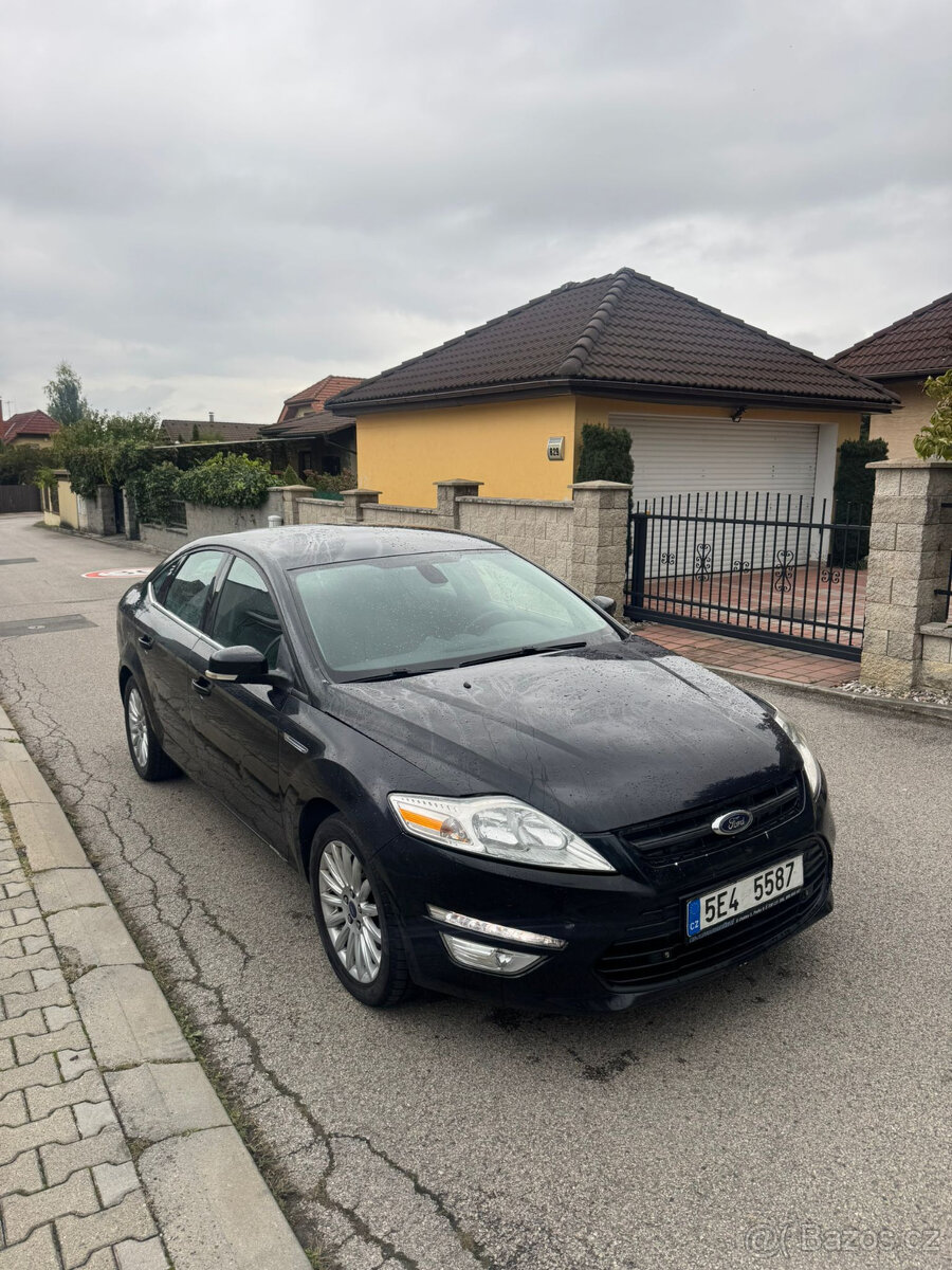 Ford Mondeo 1.6i - 2