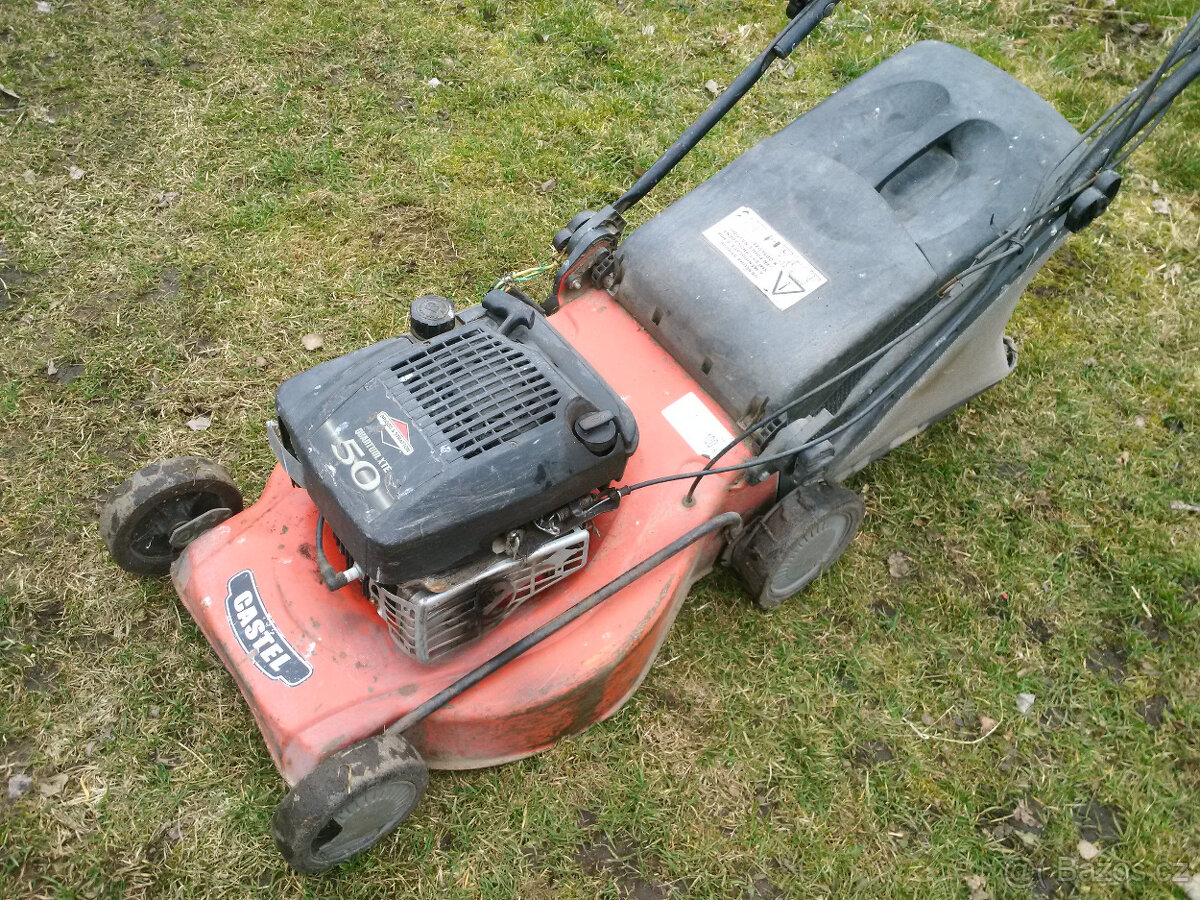 Velká benzínová sekačka CASTOR s motorem B&S - 2