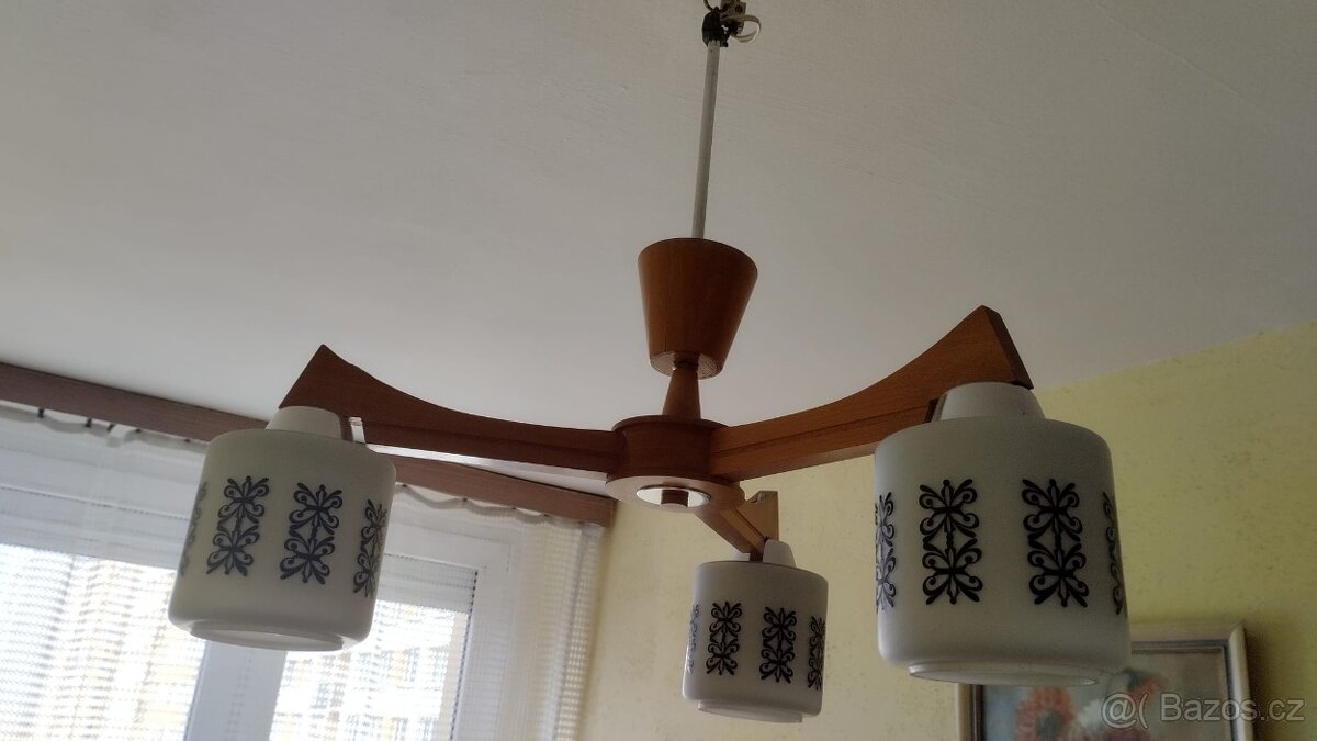 LUSTRY 3KS 500,- - 2