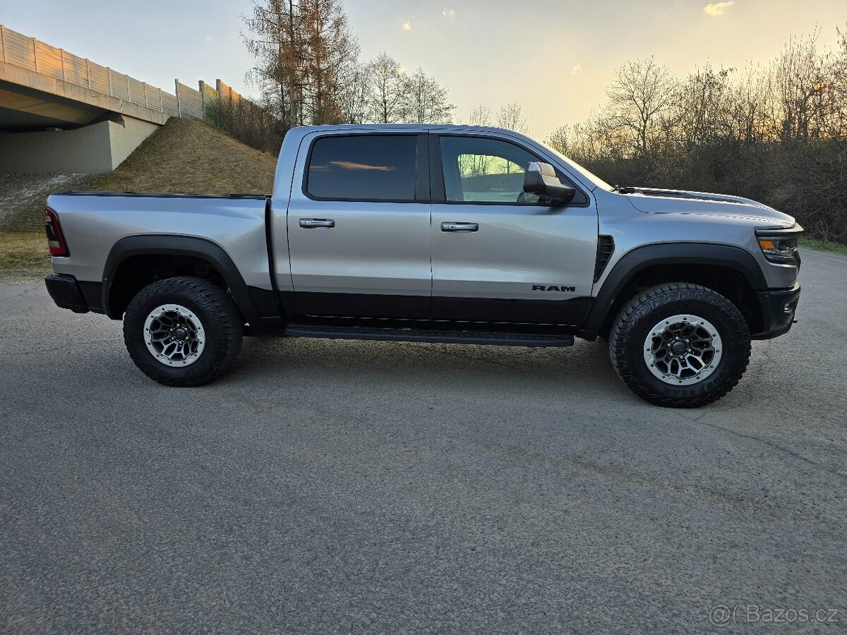 Dodge Ram, TRX 6,2, NEBOURANÉ, MAX VÝBAVA 2021 - 2