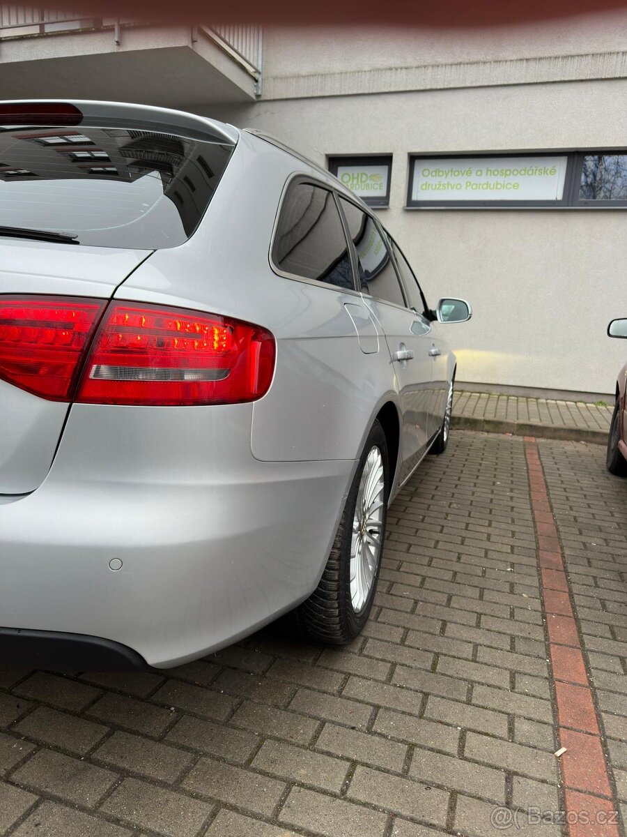 AUDI A4 B8 Benzin - 2