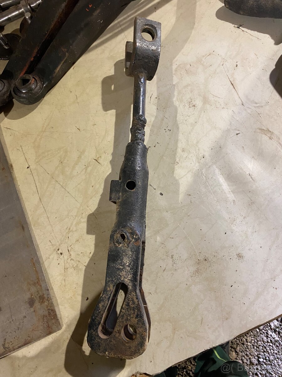 Ramena hydrauliky Zetor 70 - 2