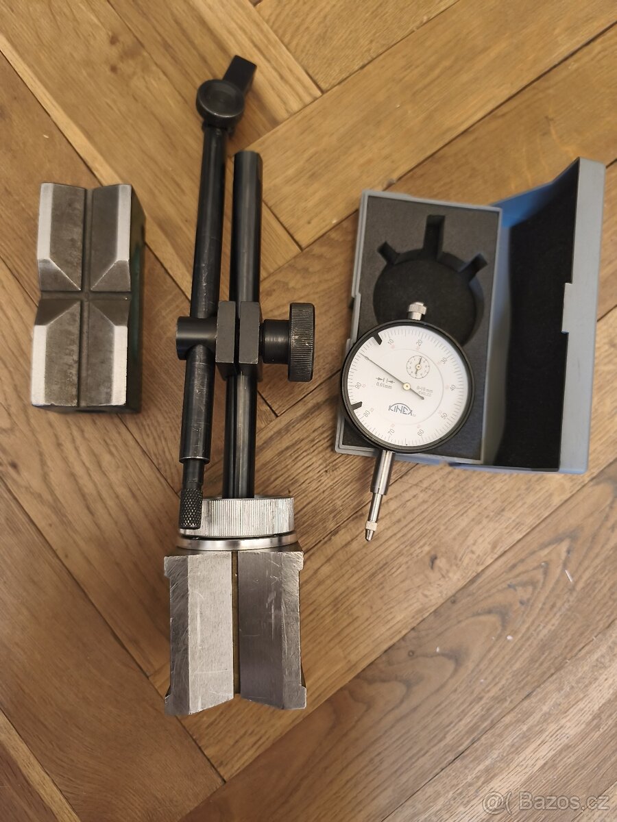Stojanek magnetický hodinky vodovaha - 2