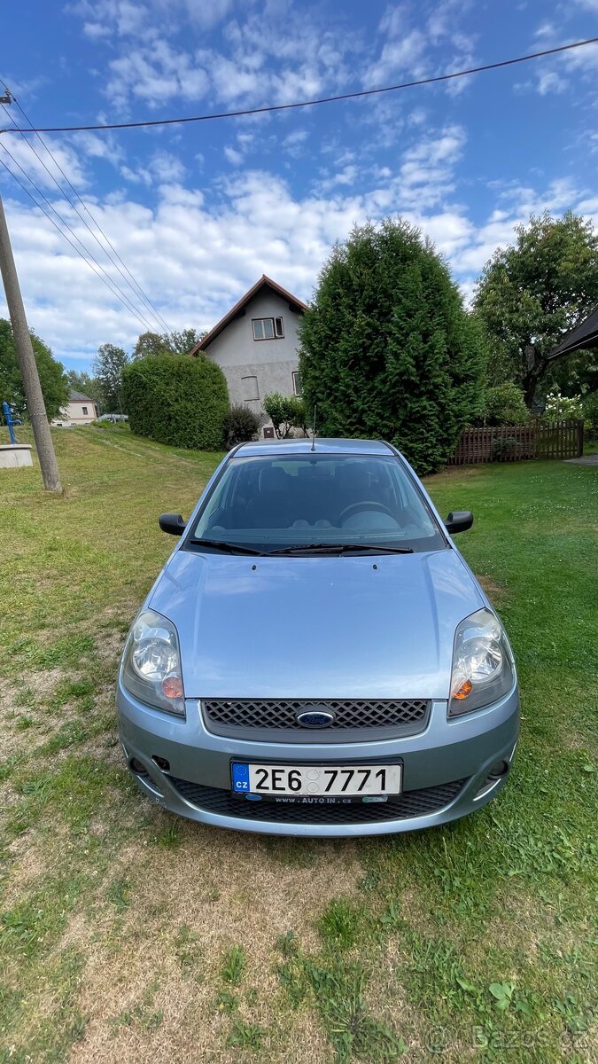 Ford fiesta 1.3 benzin - 2