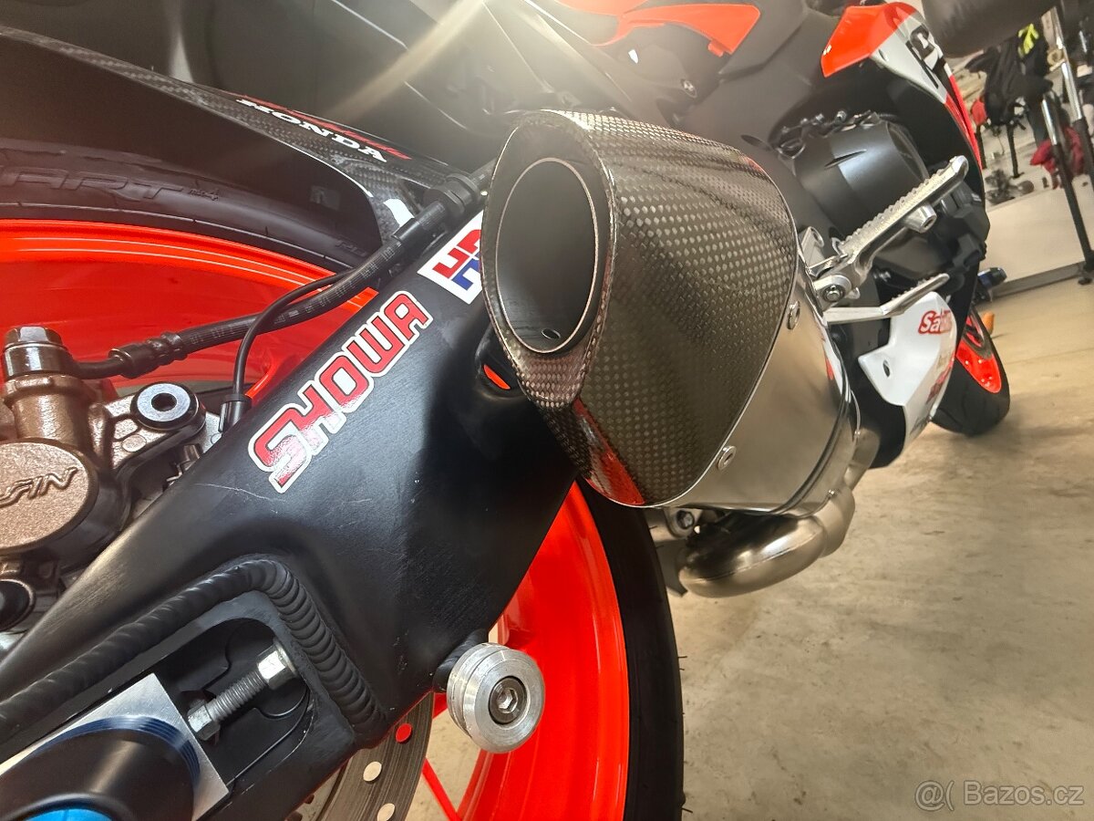 Honda CBR 1000RR - 2