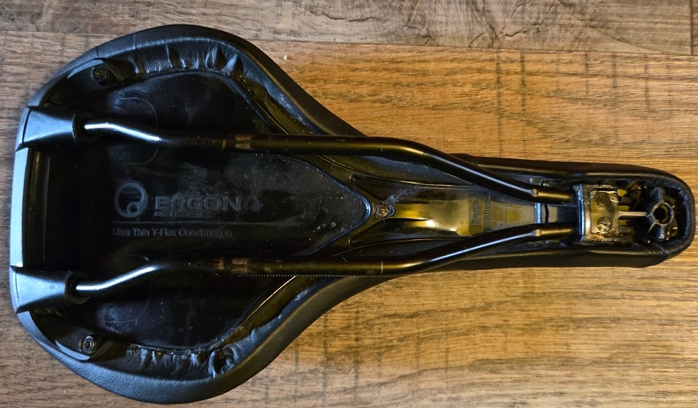 sedlo Ergon SME 3 - M - 2
