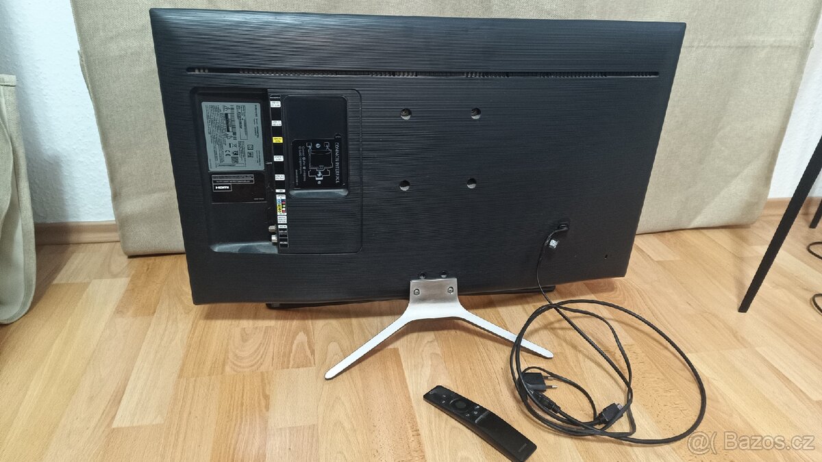 TV SAMSUNG úhlopříčka 80 cm - 2