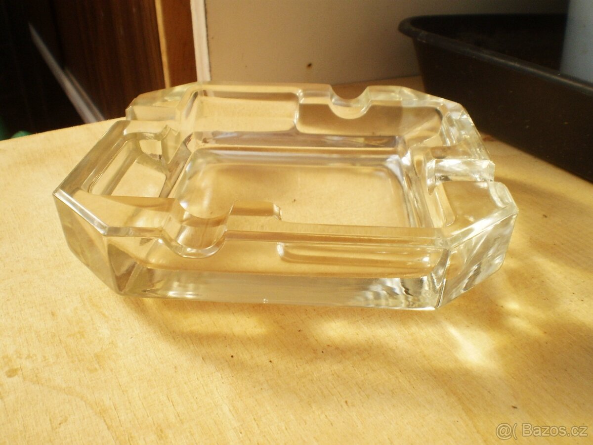 Starožitný skleněný popelník art-deco - 2