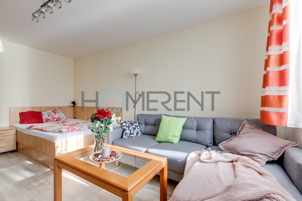 Útulný a plně vybavený byt 2+1 ve Strašnicích – Sečská, Prah - 2