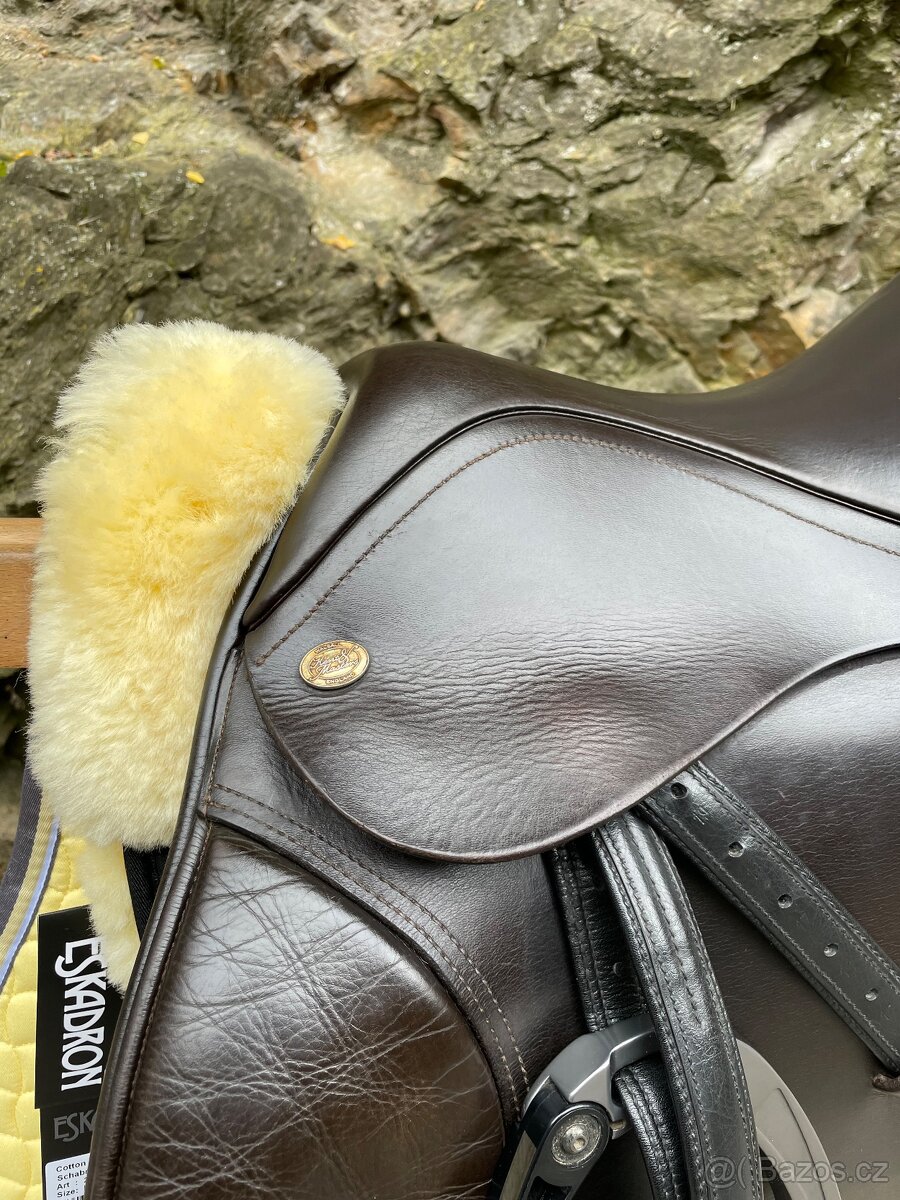 UNIVERZALNI SEDLO KENT MASTERS S VYMENYMI KOMO. POSEDLI 16,5 - 2