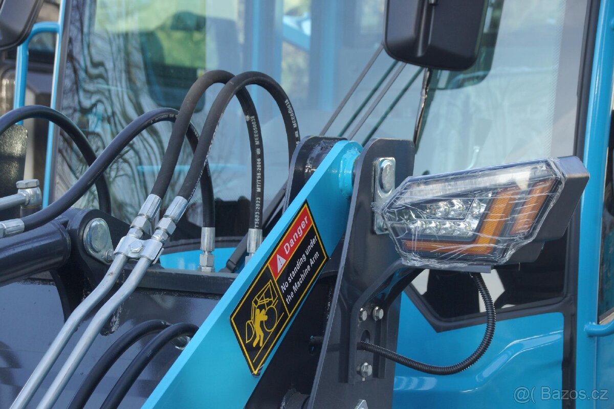 Kolový nakladač kloubový 1tuna zdvih - 2