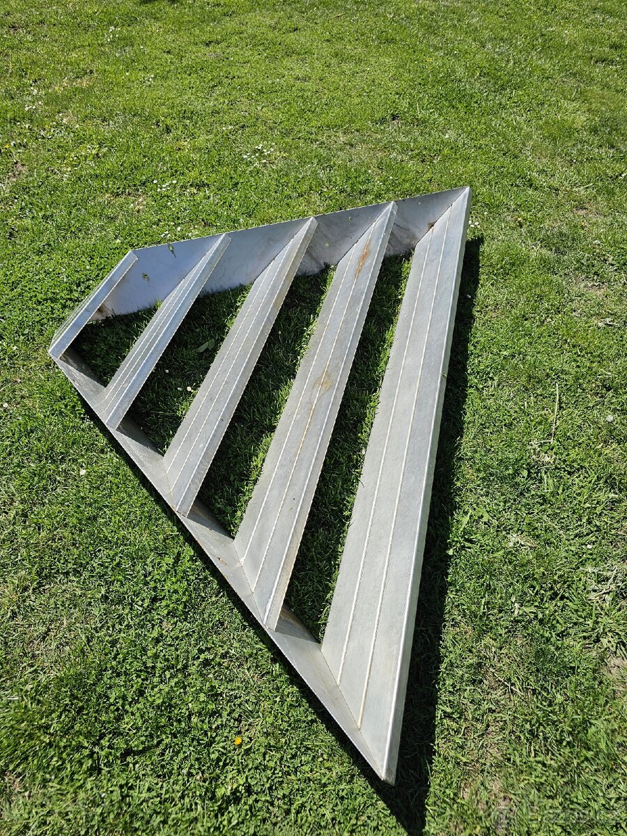 Nerezové schody do bazénu - 2