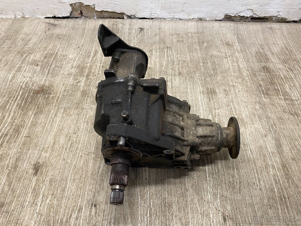 HYUNDAI SANTE FE I 2.4 107KW 4x4 00-06 - PŘEDNÍ ROZVODOVKA - 2