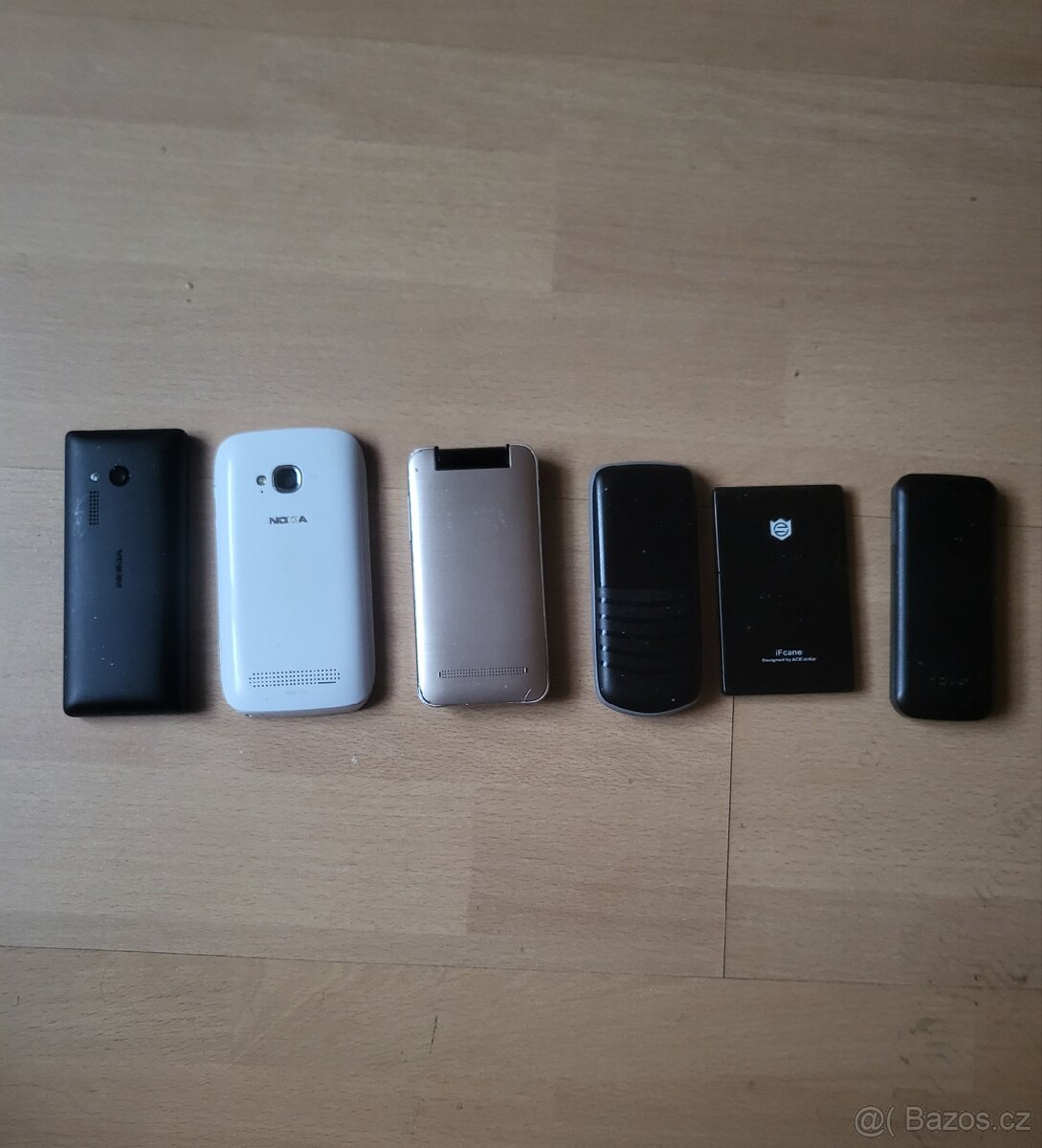 Mobilní telefony - 2