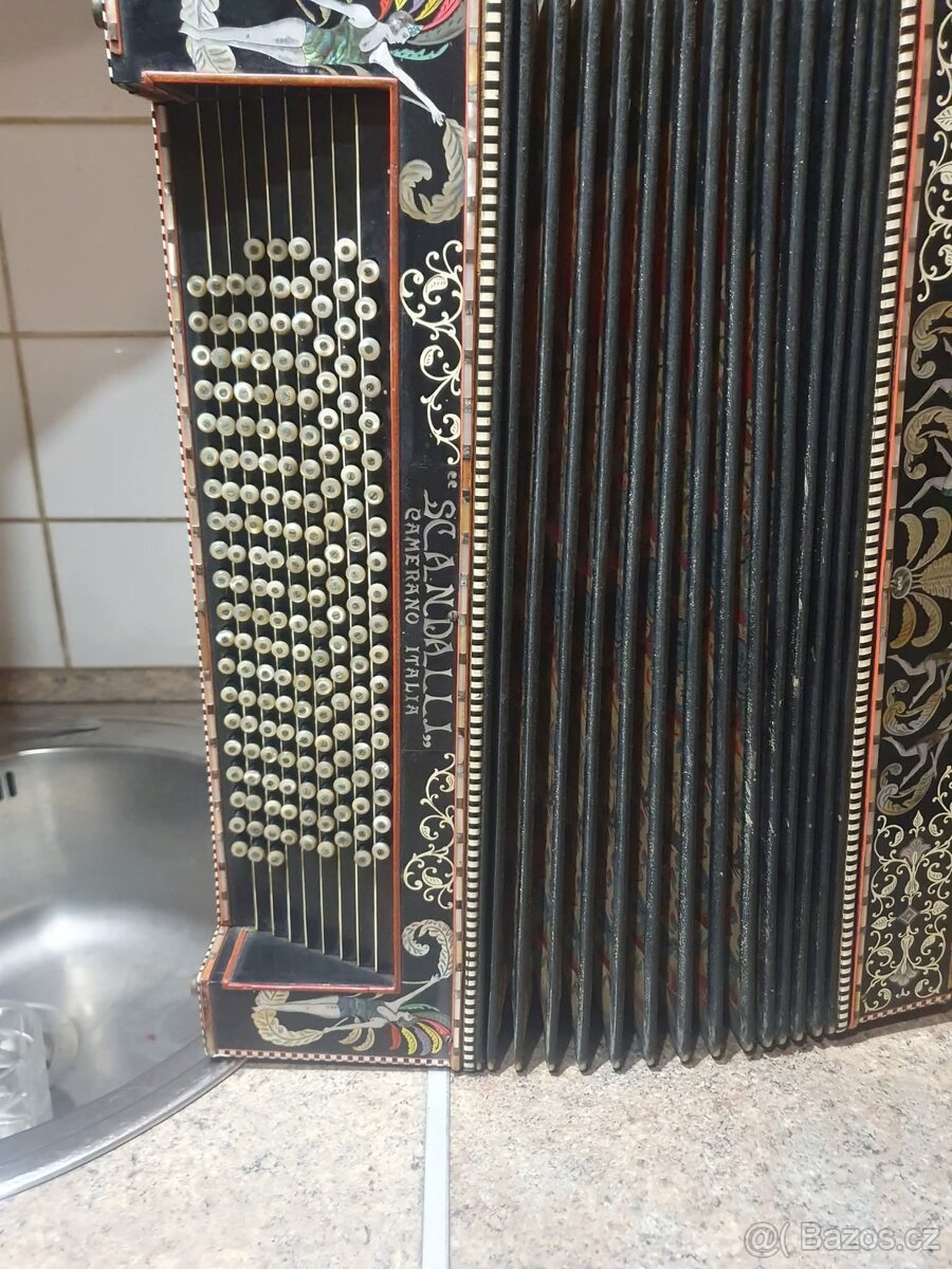 Knoflíková harmonika Scandalli - 2
