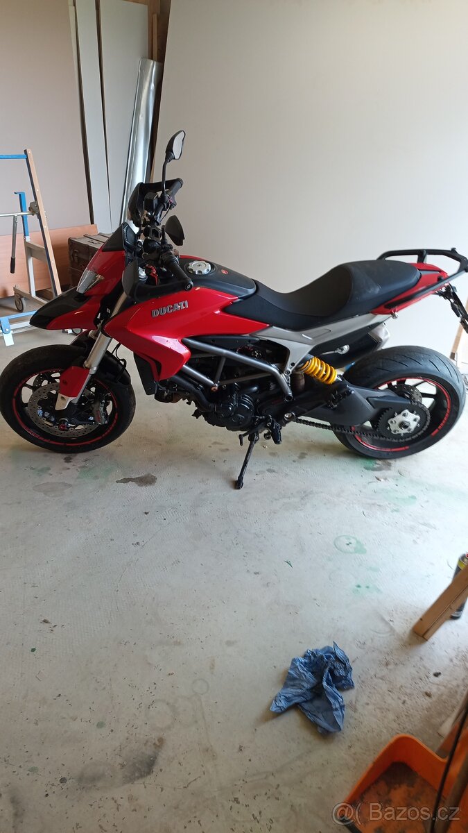 Ducati hypermotard - 2