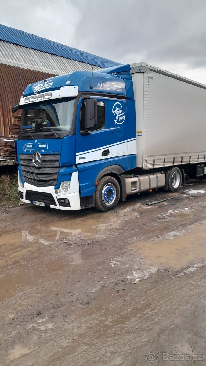 Tahač - Mercdes Benz Actros - 2