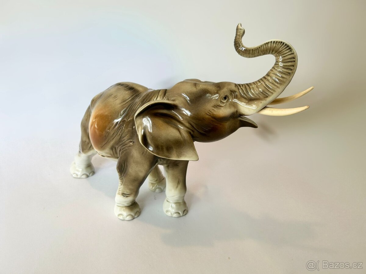 Soška slon Royal Dux - 2