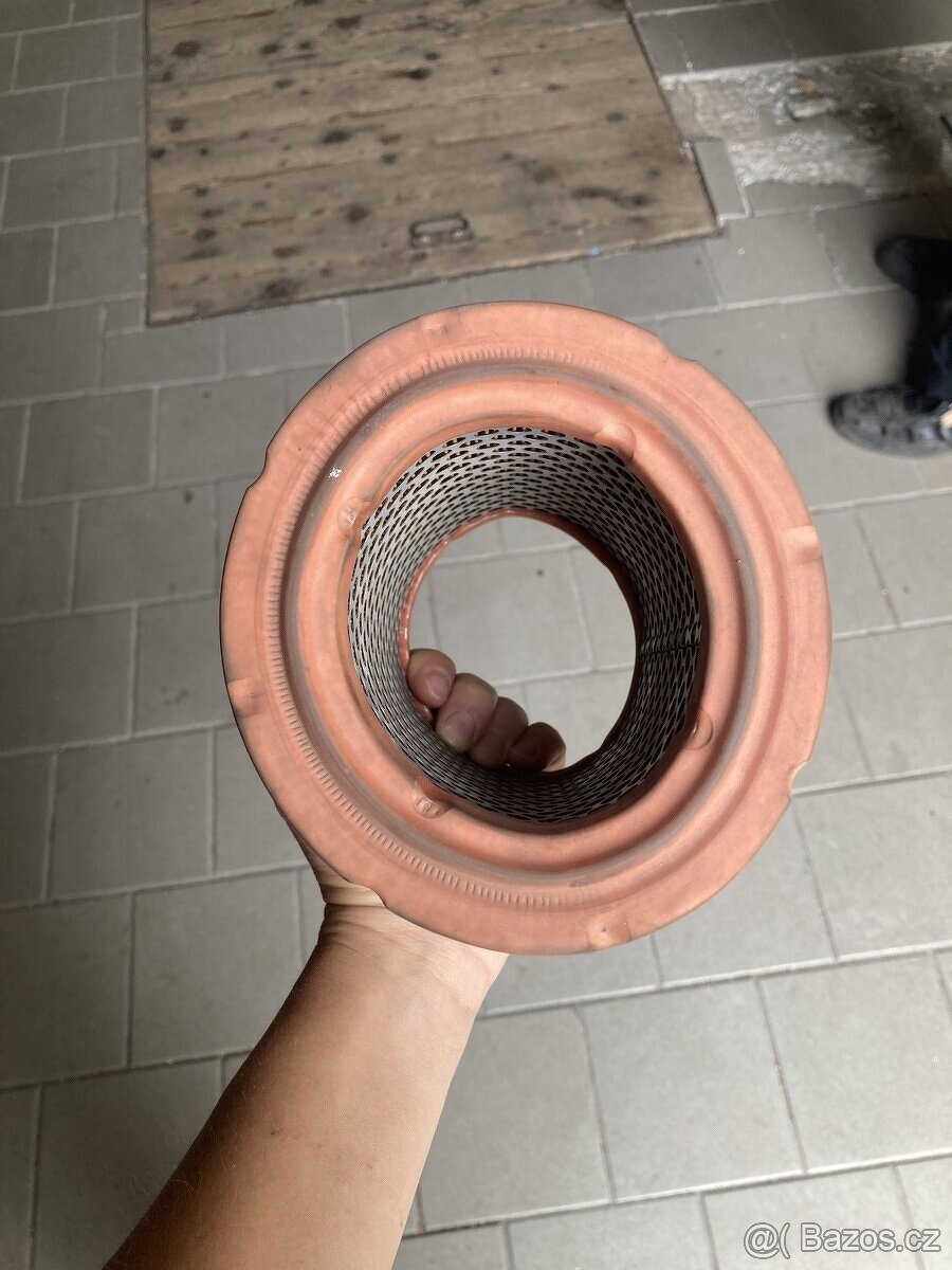 Vzduchovy filtr Wartburg 353 - 2