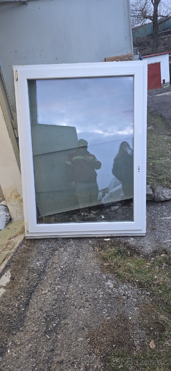 3ks plastovy okna - 2