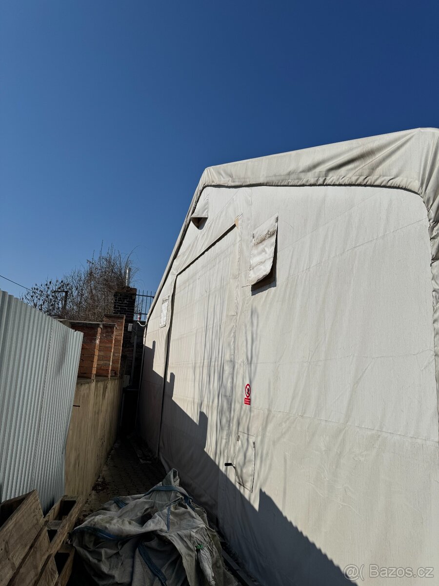 Plachtová hala - 2