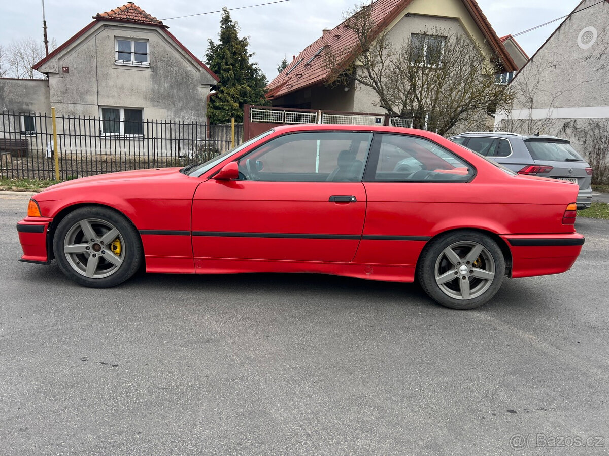 BMW 318IS Coupe E36 - 2