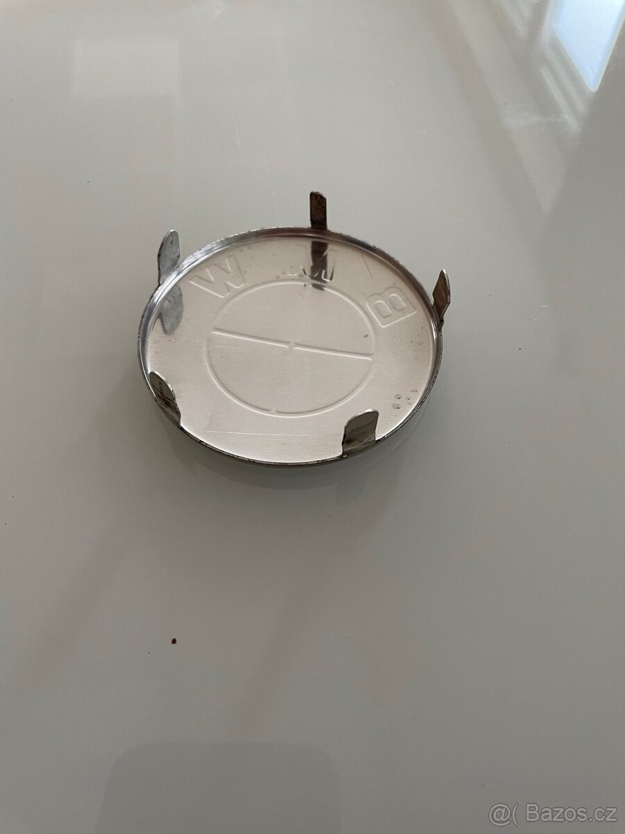 BMW znak, D=65mm, z krytu motoru 125D - 2
