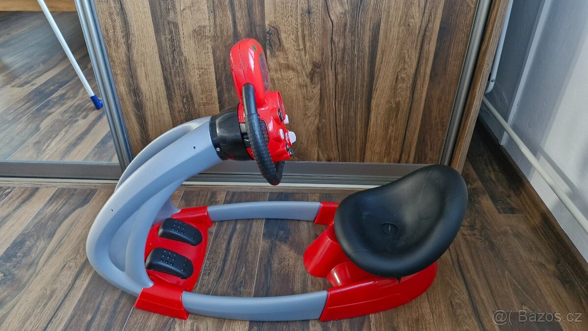 Dětský trenažér Smoby V8 Driver - 2