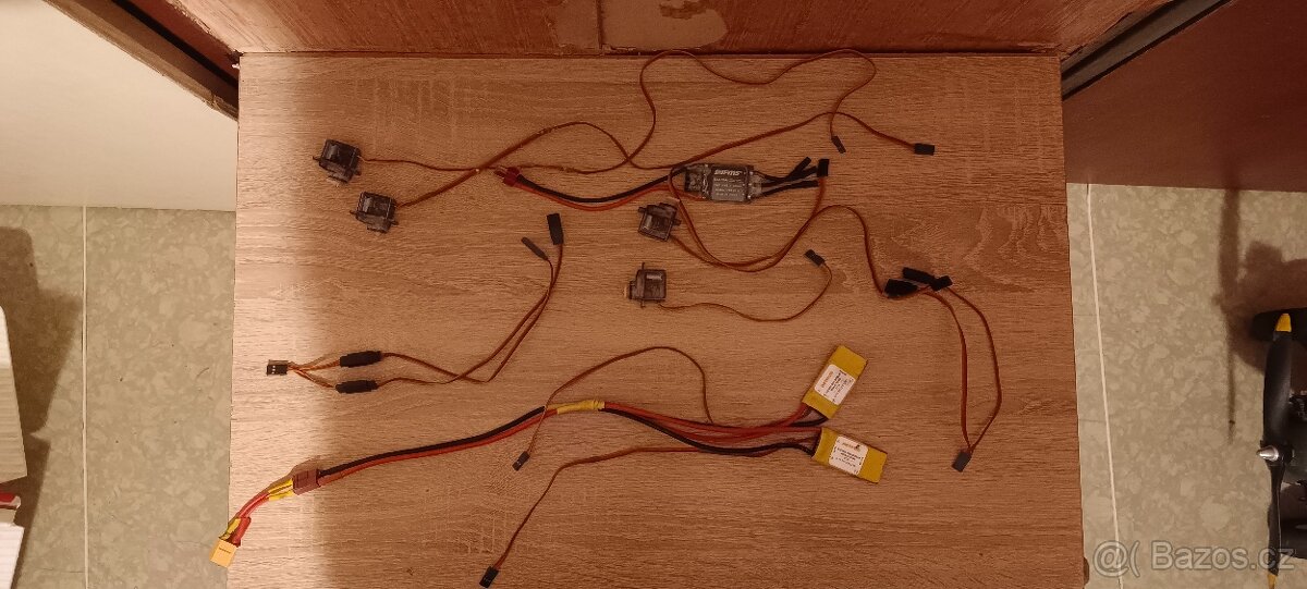 serva regulátor otáček a kabeláž k modelům - 2