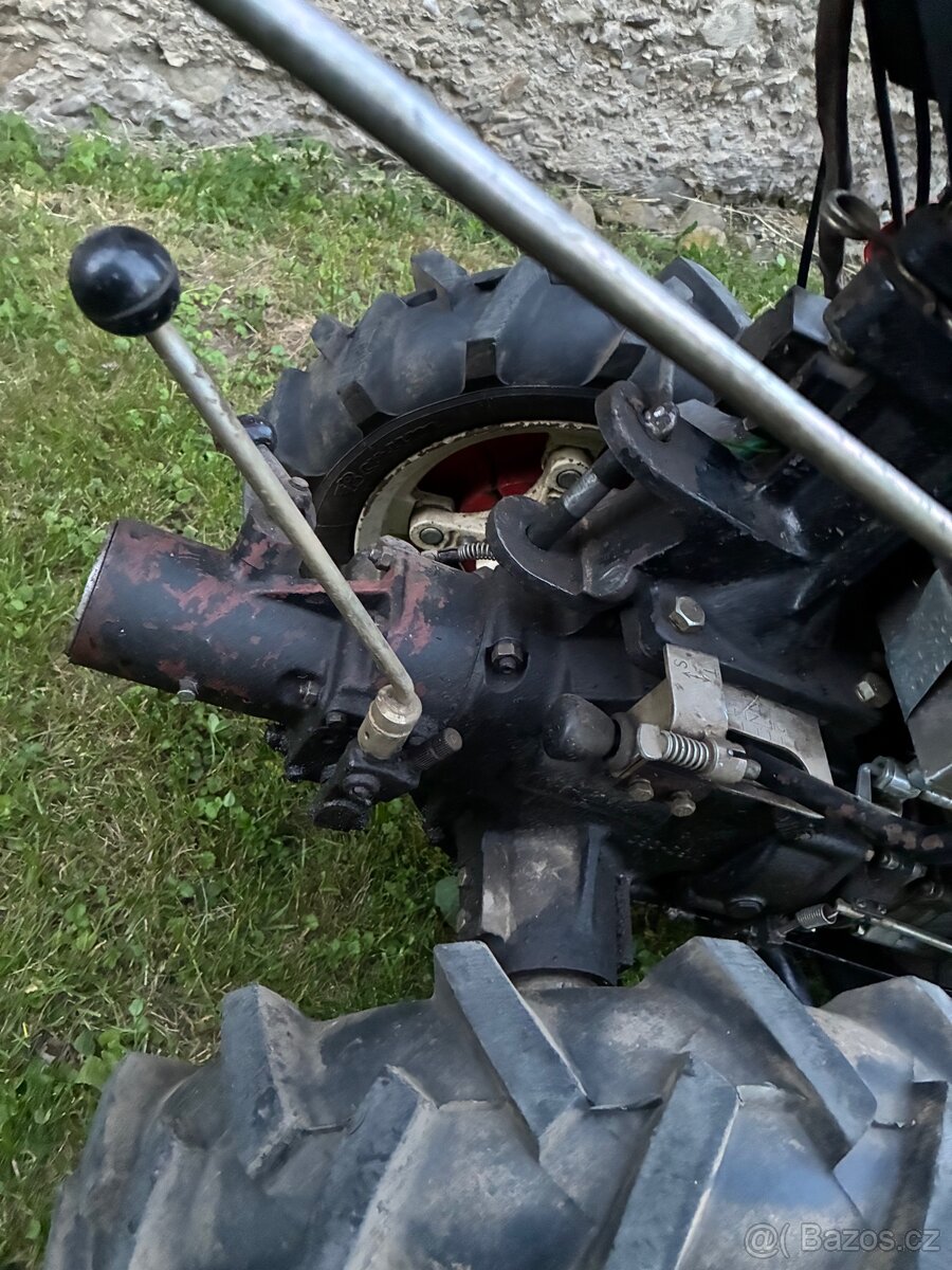 Jednoosý malotraktor MT7 - 2