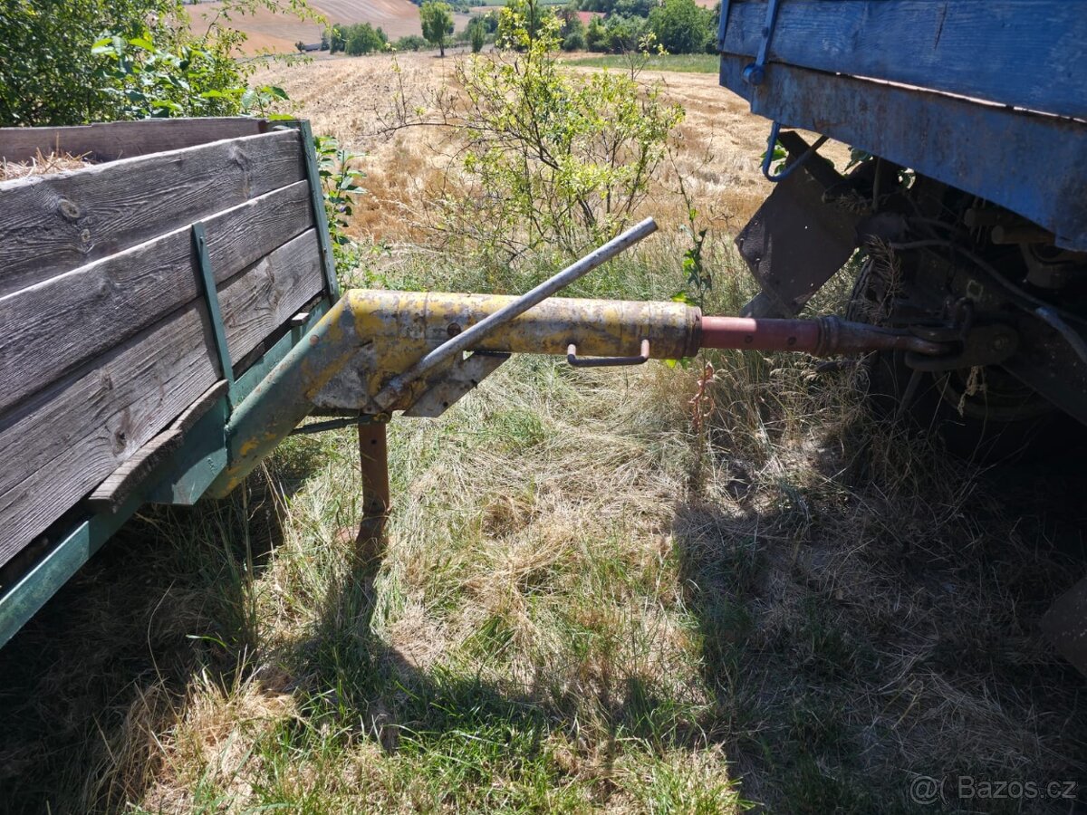 Vlečka za traktor - 2
