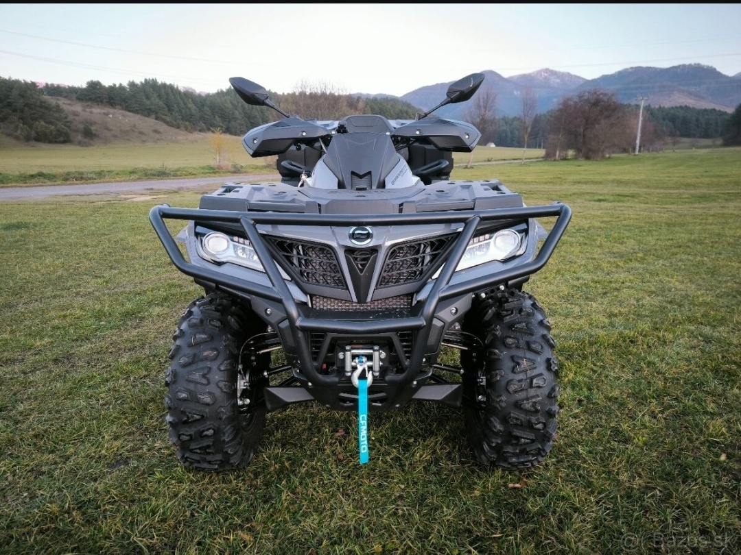 CF MOTO Gladiator X850