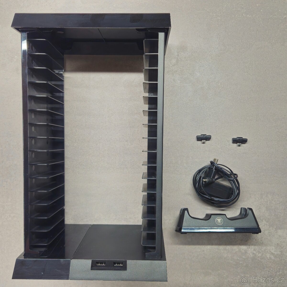 SnakeByte PS4 Charge Tower Pro - 2