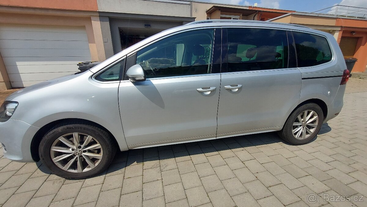 Sharan 4motion 2017 DSG 7MIST xenon Highline - 2