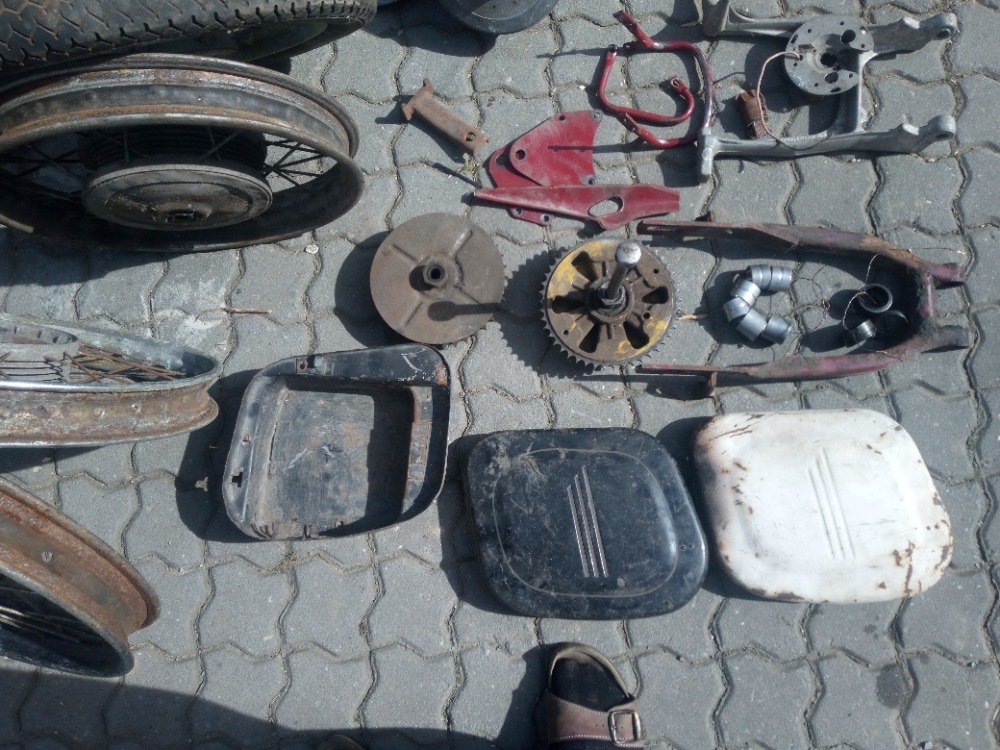 Náhradní díly Jawa - 2