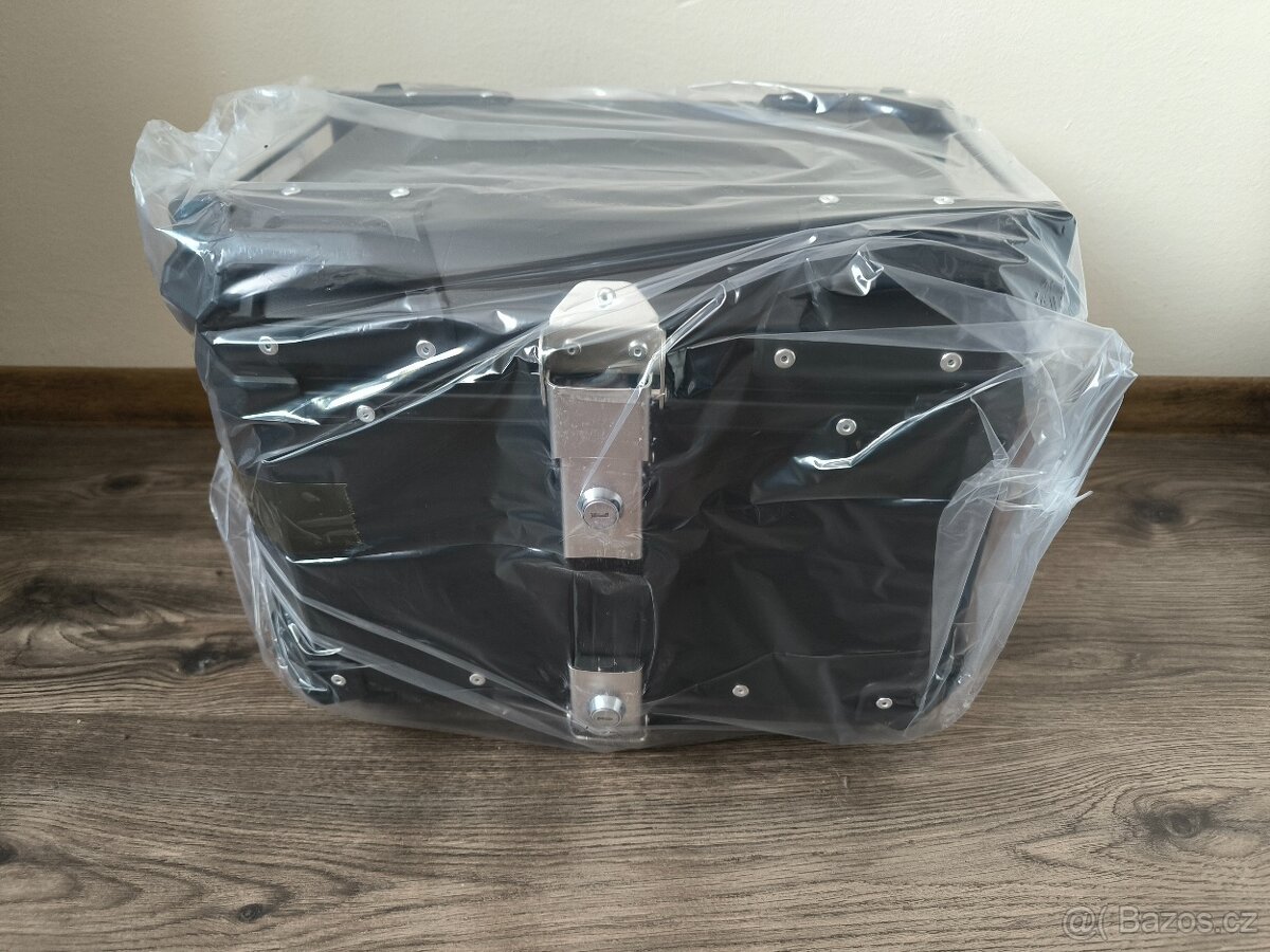Zadní motokufr TopCase 55L hliníkový černý - 2
