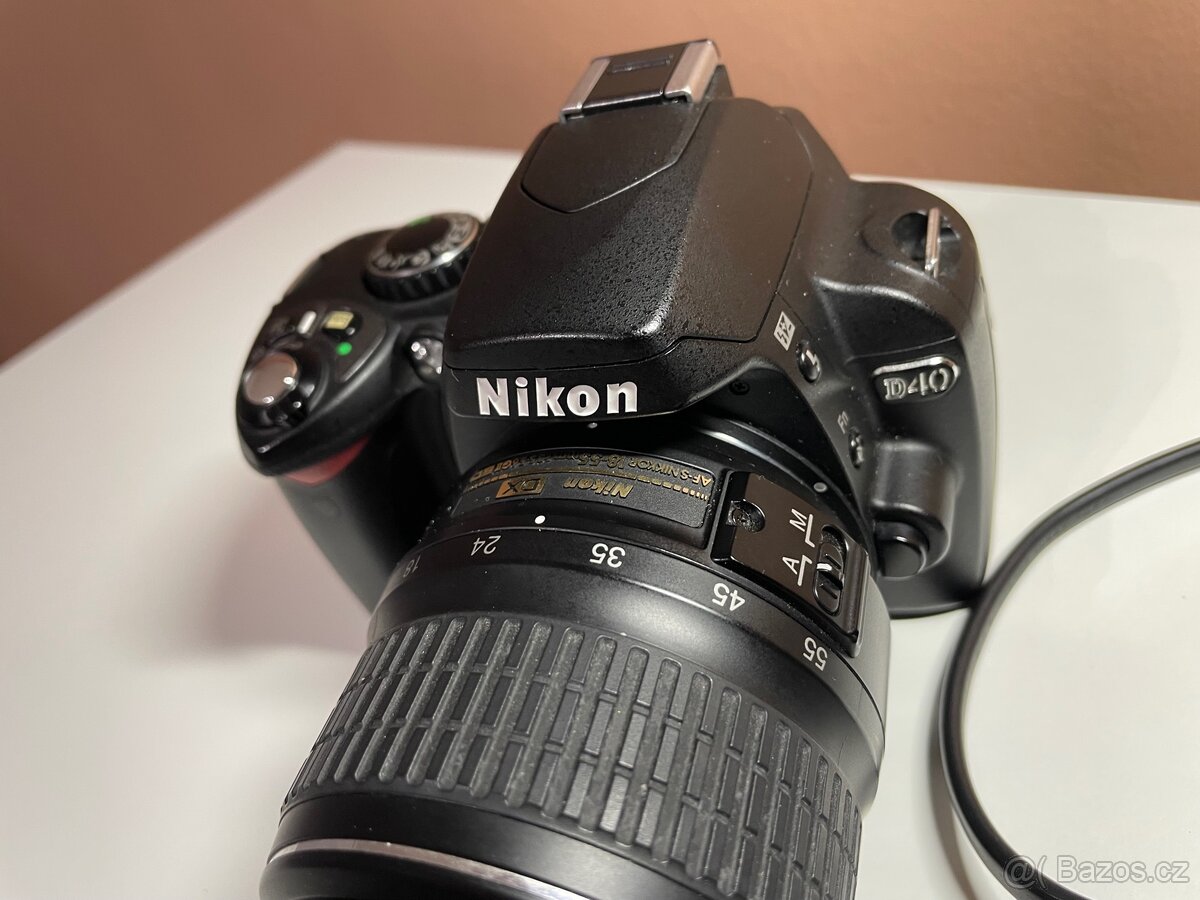 Nikon D40 - 2
