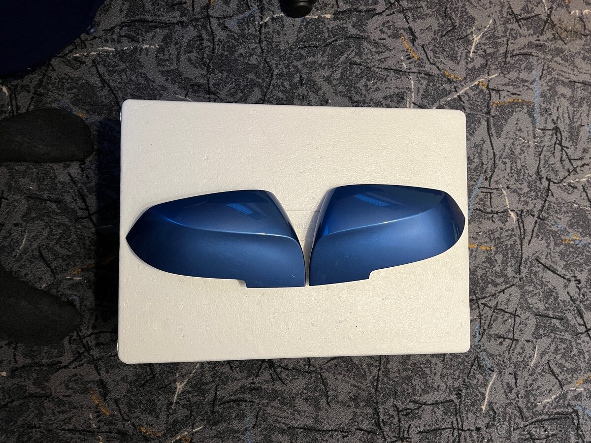 kryty zrcátek BMW f30 modrá - 2