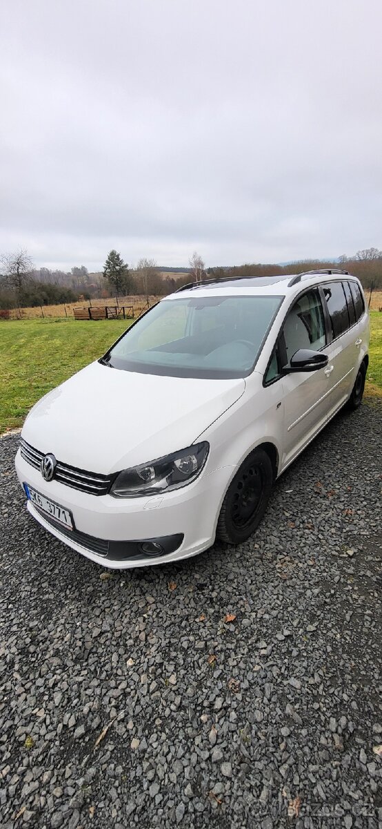 VW Touran - 2