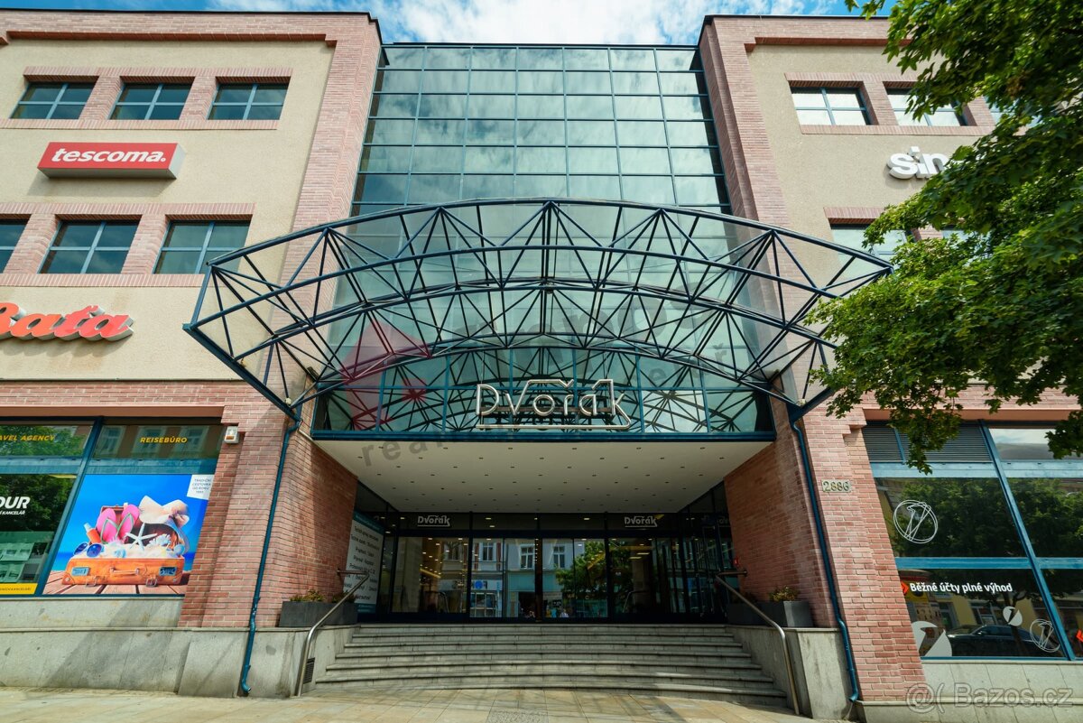 Pronájem RESTAURACE 135m² - Tábor v OD Dvořák - 2