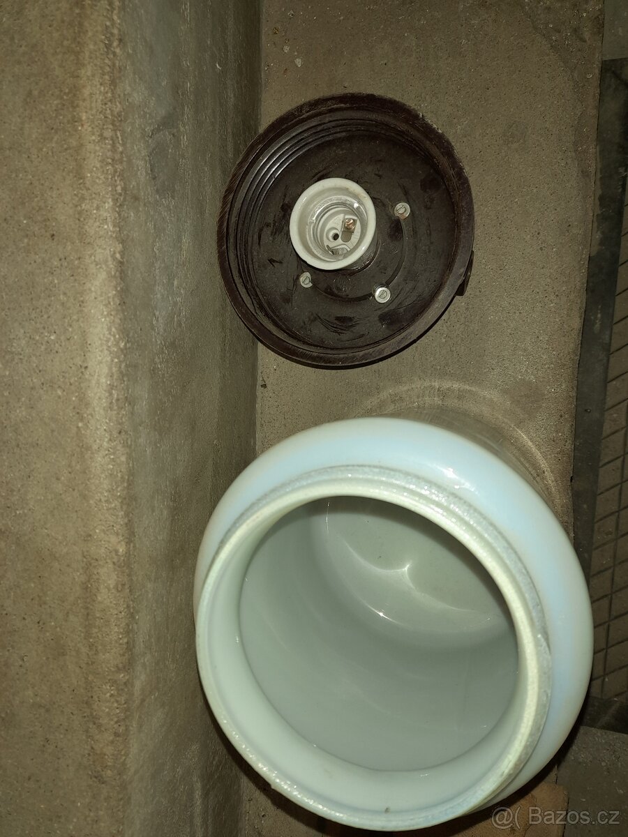 Staré retro světlo - 2