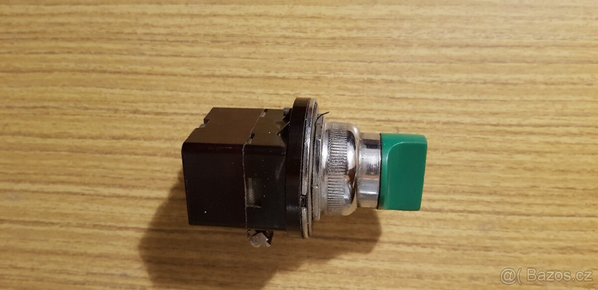 Spínací hlavice t6 380V - 2