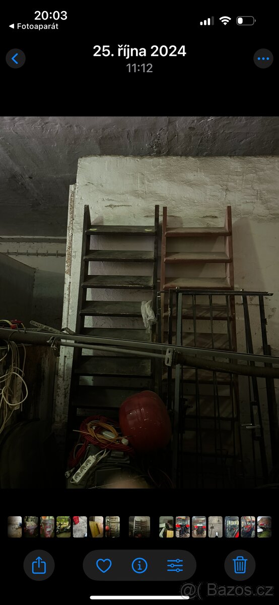 Dřevěné schody…+železné mříže - 2