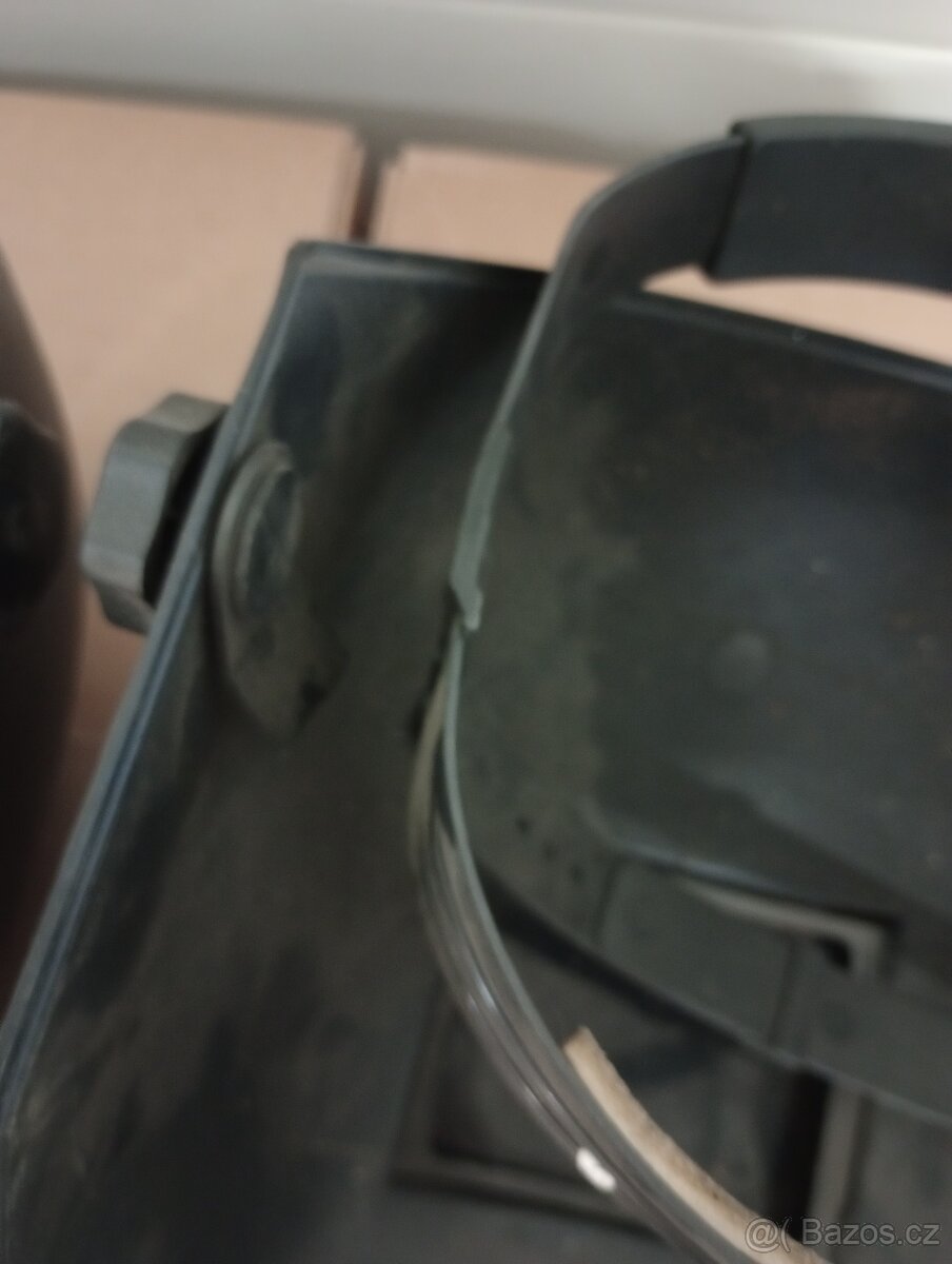 Svářečská helma - 2